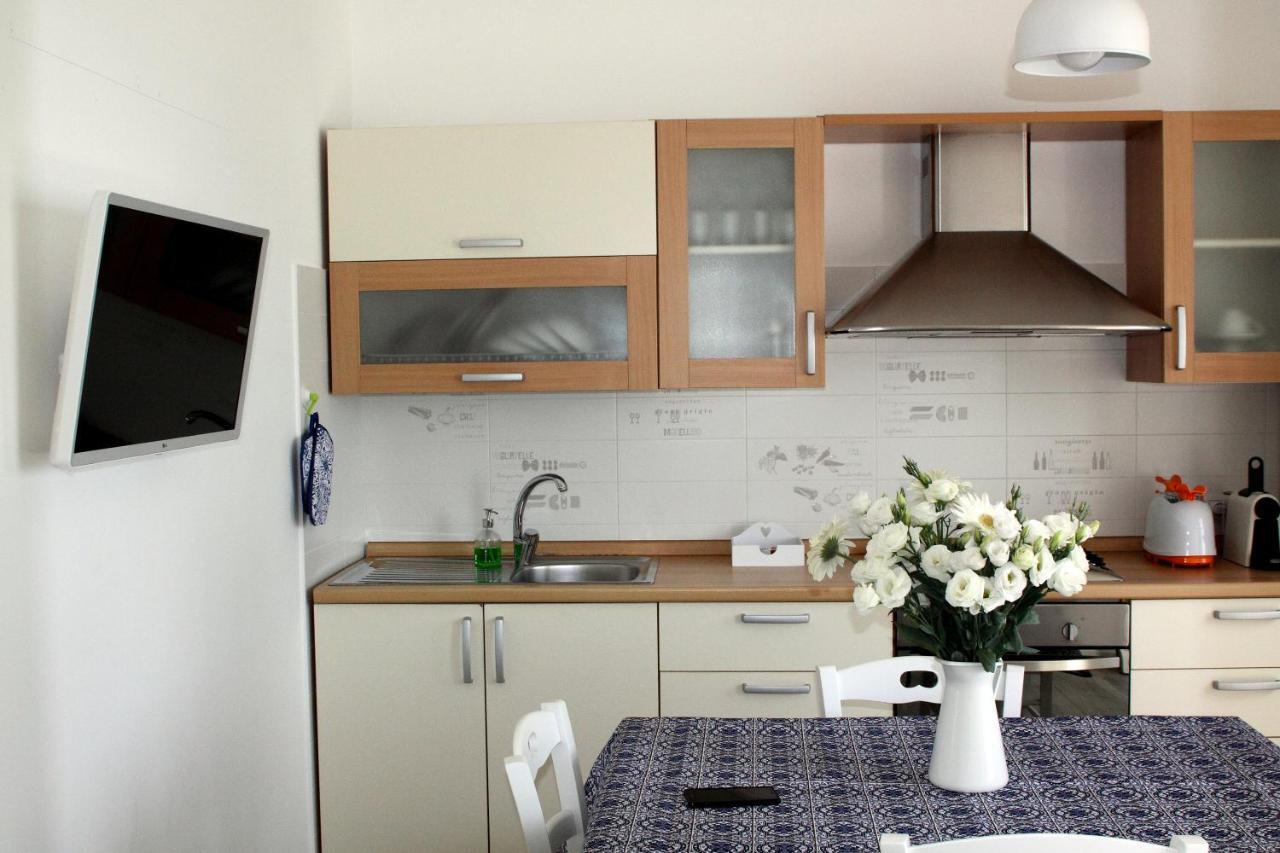 Dimora Grazia In Riva Al Mare Apartment Monopoli Exterior photo