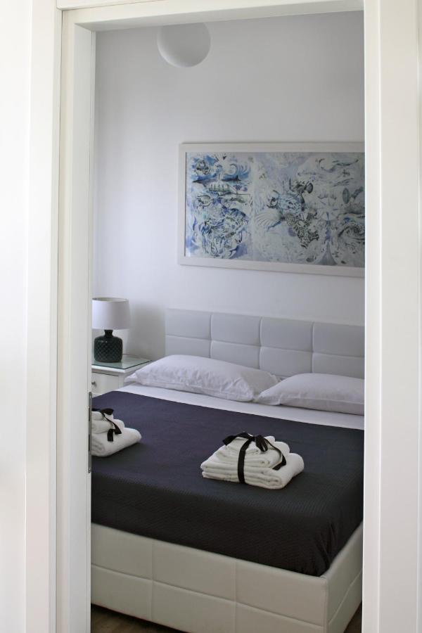 Dimora Grazia In Riva Al Mare Apartment Monopoli Exterior photo
